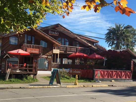 D'eleitte Cafeteria Restorant