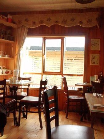 Magnolia Cafe y Pasteleria