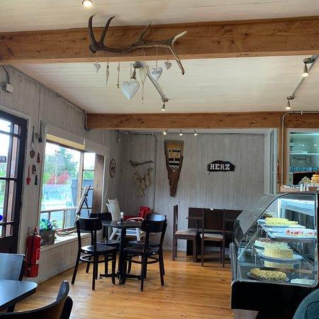 Cafe Herz
